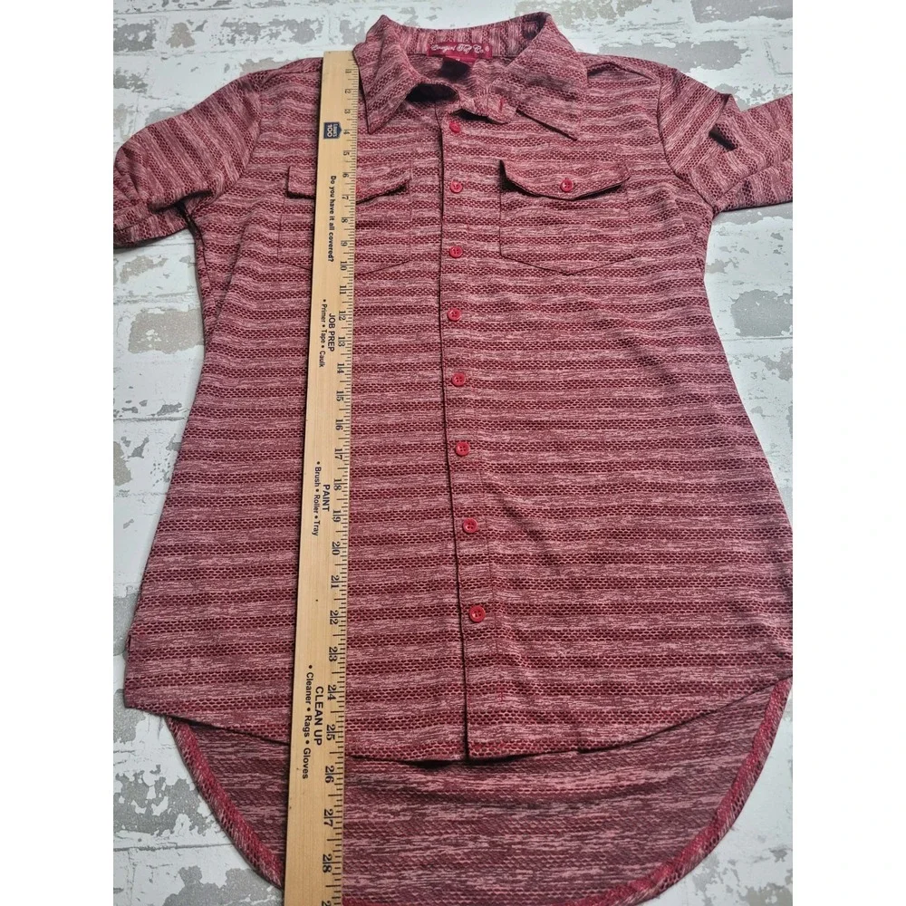 Cowgirl‎ Tuff Maroon Button Up Long Sleeve Women's Medium - Picture 3 of 5